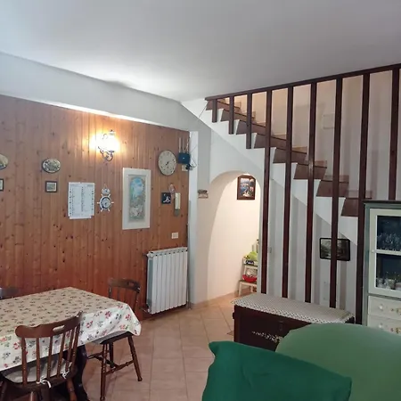 Oasi Di Pace Tagliacozzo Kır Evi